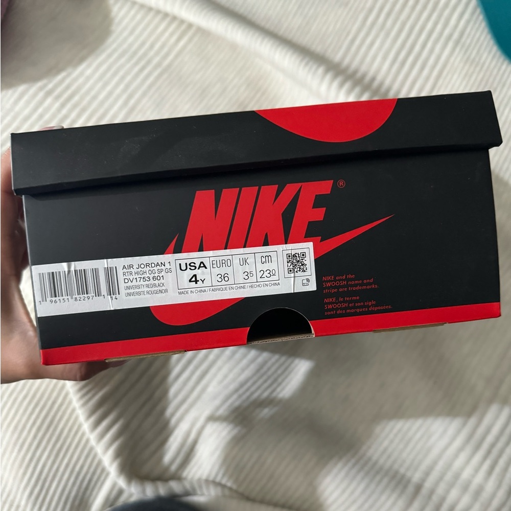 Jordan 1 - Picture 2 of 2